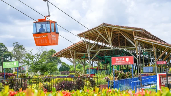Pasadía ➜ Parque del Café Ven a vivir grandes momentos de felicidad