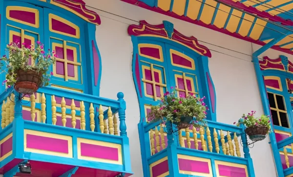 Pasadía➜ Ukumarí + Filandia